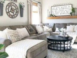 Simple Interior Living Room Design