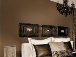 Romantic Bedroom Wall Design