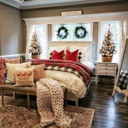 20+ Super Christmas Bedroom Decorations Ideas | Christmas intended for How To Design A Guest Bedroom