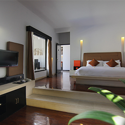 Two Bedroom Private Pool Villa - The Seminyak Suite Private for 2 Beds Bedroom Design